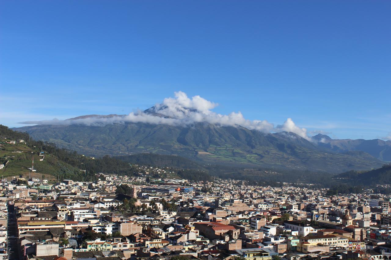 Hostal Mirador De Otavalo Exterior photo