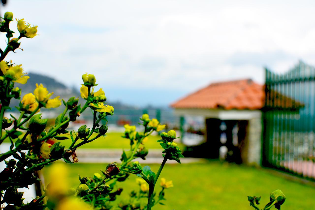 Hostal Mirador De Otavalo Exterior photo